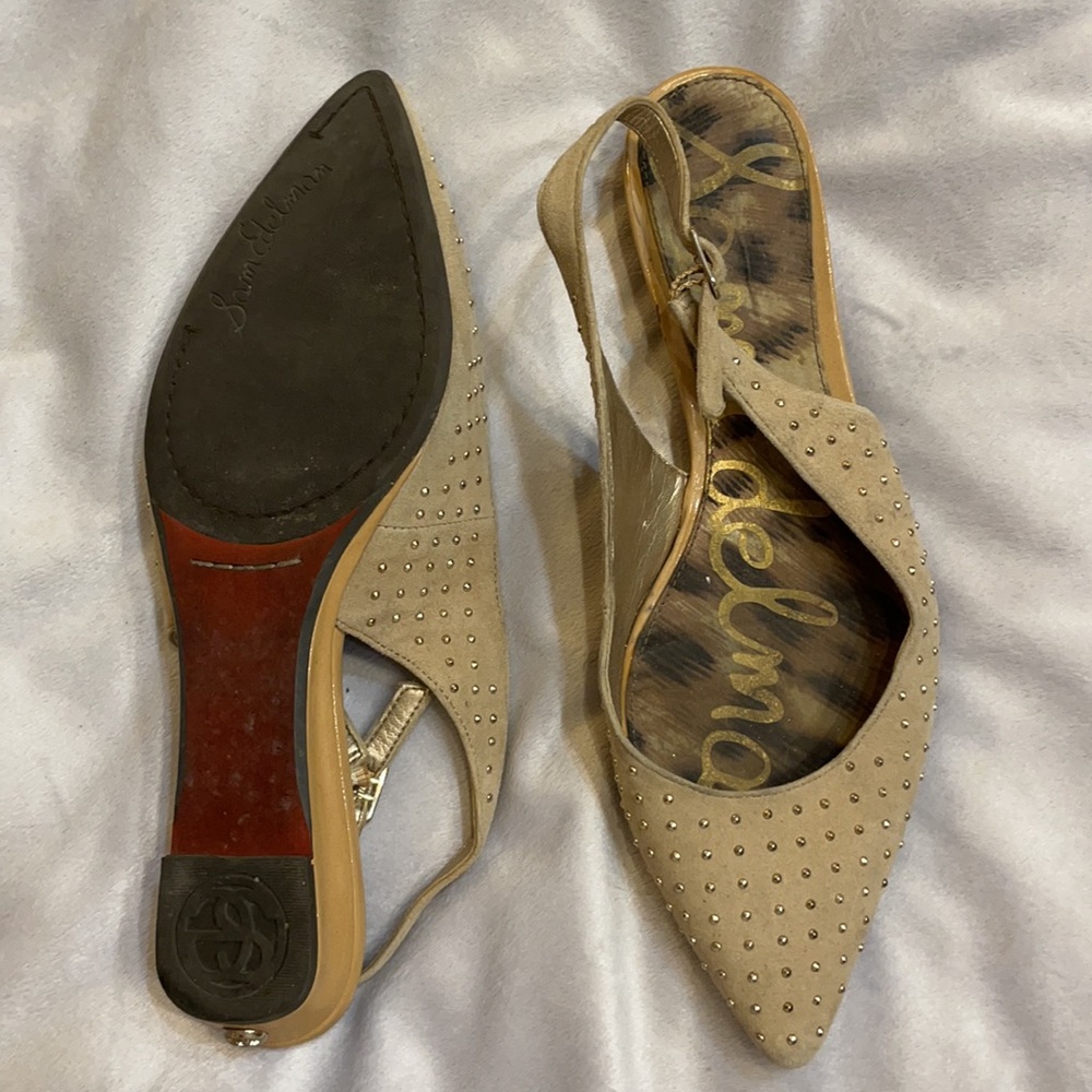 Beige suede Sam Edelman flats - Picture 3 of 3